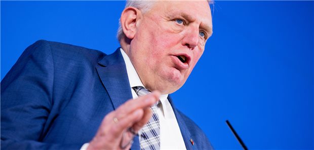 Laumann: Auch im Gesundheitswesen drohen Einschränkungen „Die Frage, was wir in den nächsten Jahren gestalten können, auch finanziell, ist nicht absehbar“: NRW-Gesundheitsminister Karl-Josef Laumann (CDU).