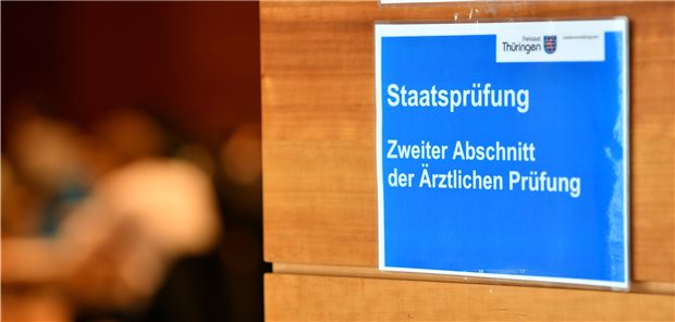 Mehr Medizinstudienplätze in Thüringen Die Friedrich-Schiller-Universität in Jena erhöht die Zahl ihrer Medizinstudienplätze.