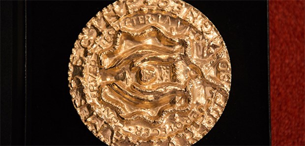 Diese 5 Forscherteams haben sich um den Galenus-Preis beworben Die Galenus-Medaille.