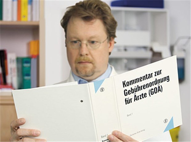 GOÄ-Reform: Tot schon vor ihrer Geburt? Die Gebührenordnung für Ärzte ist längst nicht mehr auf dem Stand der Zeit, eine Reform dringend erforderlich.