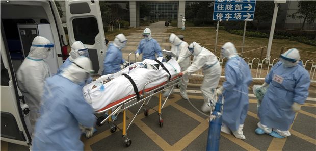 Die Gefährlichkeit von SARS-CoV-2 liegt nicht so sehr in der Letalität der Infektion, sondern vielmehr in der hohen Zahl der Infizierten.