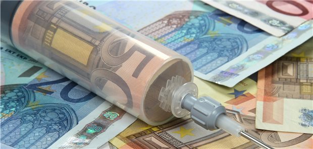Marburger Bund fordert 5,5 Prozent mehr Gehalt für Klinikärzte Die Gehalts- und Arbeitsbedingungen von 55.000 Klinikärzten werden ab Mitte Oktober verhandelt. Der MB legte seine Forderungen vor.