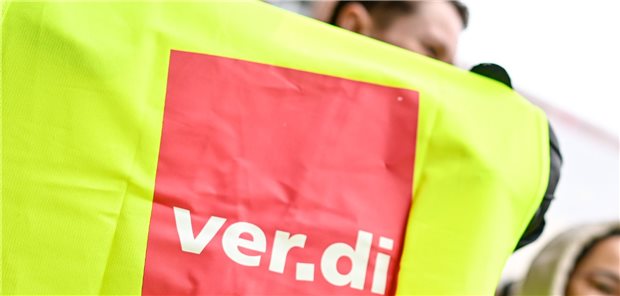 Beschäftigte am Uniklinikum Gießen und Marburg im Ausstand Die Gewerkschaft ver.di will vor der nächsten Verhandlung am 9, März Druck machen.