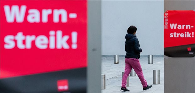 Beschäftigte im Gesundheitswesen rüsten sich für Warnstreiks Die Gewerkschaften wollen die Warnstreiks im öffentlichen Dienst ausweiten.