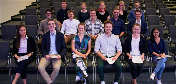 17 Medizinstudierende gewinnen Medical Excellence-Stipendium Die Gewinner des Stipendiums von Medical Excellence nach dem Assessment Center in Wiesloch.