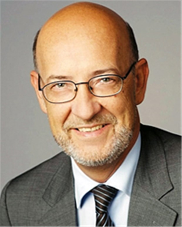 BDI: Hausarzt-Internisten sollen sich abgrenzen Die Hausarzt-Internisten sollten sich deutlich von der Allgemeinmedizin absetzen, so BDI-Präsident Dr. Wolfgang Wesiack.