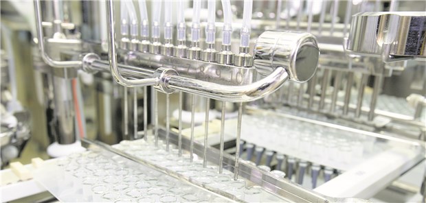 Die Impfstoffabfüllung bei GSK in Wavre/Belgien.