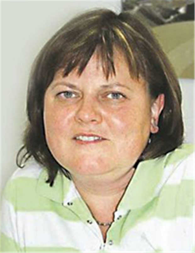 Sachsen-Anhalts erste angestellte Ärztin Die Internistin Dr. Annett Lüders hat positive Erfahrungen in der Filialpraxis gemacht.