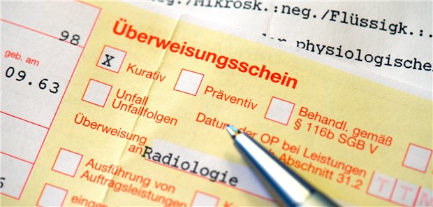 Die KV Saarland fühlt sich bemüßigt, ihre Vertragsärzte mit einem Sonderrundschreiben das Überweisungsprocedere klarzustellen.&#xA;