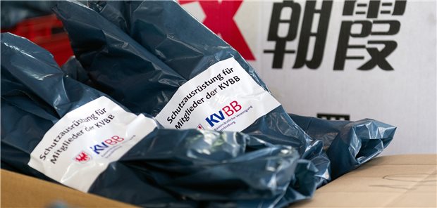 Ärzte ins Land holen: 2020 gab KVBB zehn Millionen Euro dafür aus Die KVBB hat sich in der Pandemie auch um Schutzartikel (Masken, Desinfektionsmittel) für die Praxen gekümmert.
