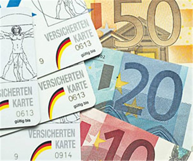 Krankenversicherungen bunkern Milliarden Die Kassen geben kein Geld heraus.