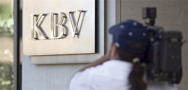 Neue Vorstände und neue Parlamentsspitze Die Kassenärztliche Bundesvereinigung im Blickpunkt. Am Donnerstag und Freitag entscheidet sich der künftige Kurs der Selbstverwaltung.