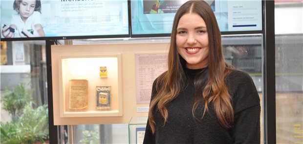 100 Jahre Insulin – Ausstellung in Kiel mit einem Blick in die Zukunft Die Kieler Bloggerin Lea Raak berichtete zum Auftakt der Wanderausstellung „Leben mit Diabetes – 100 Jahre Entdeckung von Insulin“ über ihre persönlichen Erfahrungen.