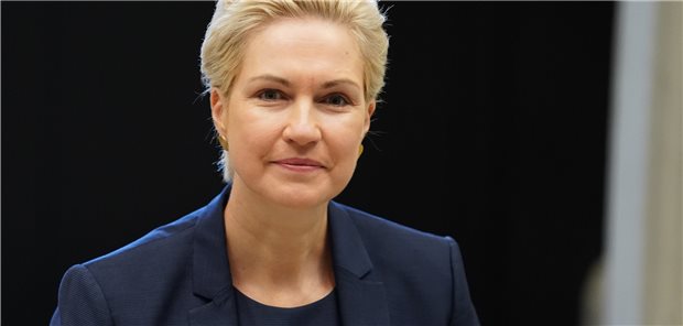 Bundesrat: Tabakwerbeverbot kommt – Weg frei für ePA Manuela Schwesig (SPD), Ministerpräsidentin von Mecklenburg-Vorpommern
