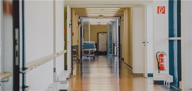 Die Krankenhausreform sorgt in manchem Krankenhaus für eisige Stimmung und Furcht vor kalter Strukturbereinigung.
