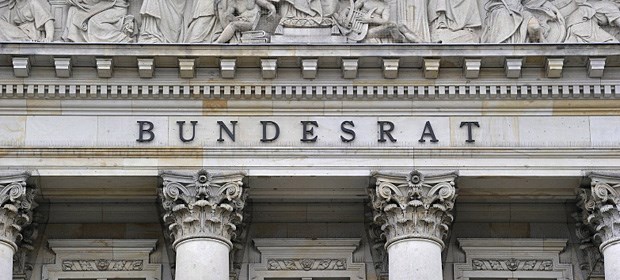 Patientenrechte im Bundesrat Die Länderkammer - will das Patientenrechtegesetz passieren lassen.