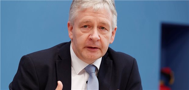 Intensivmediziner rechnen mit mehr Absagen von elektiven Operationen Die Lage ist momentan nicht unter Kontrolle: DIVI-Präsident Professor Gernot Marx.
