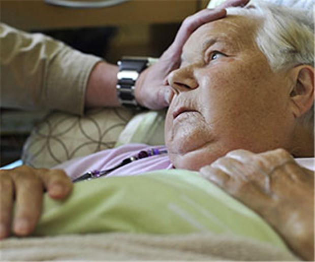 Sterbende spiritueller behandeln Die Lebenserwartung von sterbenskranken Patienten kann durch eine spezialisierte ambulante Palliativversorgung um drei Monate gesteigert werden, hieß es auf dem Symposium.