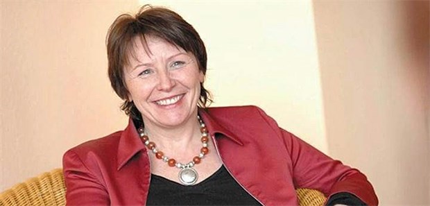Musik- und Kunsttherapie: Ein Segen für Krebskranke Die Leiterin des Universitären Centrums für Tumorerkrankungen (UCT) in Frankfurt: Dr. Bianca Senf weiß, dass eine Krebserkrankung die gesamte Familie betrifft.