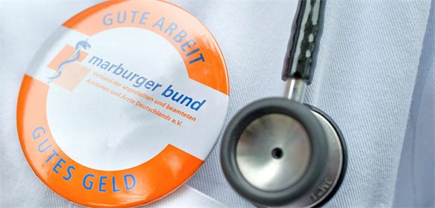 Die Mitgliedschaft in einer Gewerkschaft kann sich lohnen – vor allem für Ärzte, die noch auf ihre Approbation warten.