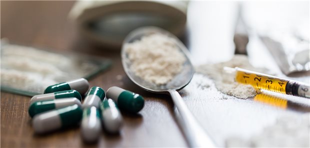 Koalition von fünf Fraktionen wendet Mittelkürzung für Drogenprävention ab Die Mittelkürzung bei der Drogenprävention fiel mit großer politischer Mehrheit kleiner aus als erwartet.