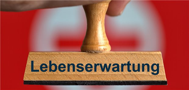 Lebenserwartung: Deutschland fällt weiter zurück Die Mortalitätsforscher empfehlen eine Diskussion über eine „Neuadjustierung von Prioritäten und Investitionen“ im Gesundheitswesen.