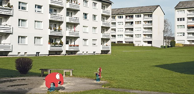 Jetzt zu investieren, könnte sich lohnen Die Nachfrage nach Wohnraum ist groß und einige börsennotierte Anbieter sind derzeit unterbewertet.