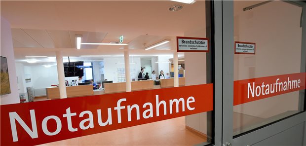 Ärztlicher Bereitschaftsdienst mit fast einem Viertel mehr Fälle im Jahr 2022 Blick in eine Notaufnahme