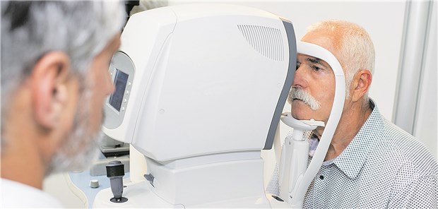 Die OCT ist ein bildgebendes Verfahren, mit dem hochauflösend die Schichten der Netzhaut dargestellt und der Sehnerv qualitativ und quantitativ beurteilt werden kann.