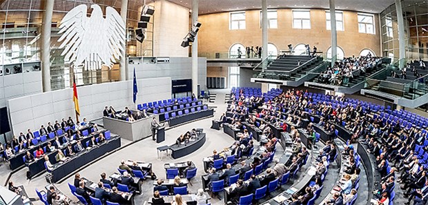 Spahns Pflegegesetz greift zu kurz Die Opposition lehnte in der ersten Lesung das geplante Gesetzt nicht katregorisch ab.