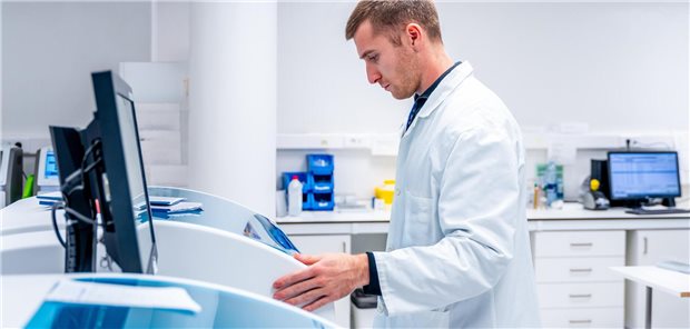 Die Pathologie ist ein vom technischen Fortschritt getriebenes Fach. Das bildet sich nach Ansicht des Berufsverbandes bei Weitem nicht in der alten GOÄ ab – und schon gar nicht im Entwurf zur novellierten.