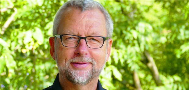 Pflegeforscher Weidner: „Wir sind keinen Millimeter vorwärtsgekommen“ „Die Pflege steht bei einem Anteil von einem bis drei Prozent akademisch ausgebildeter Pflegekräfte in der direkten Patientenversorgung“: DIP-Leiter Professor Frank Weidner.