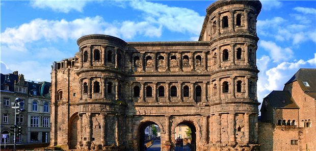 Startschuss für Medizincampus Trier Die Porta Nigra, das Trierer Wahrzeichen.