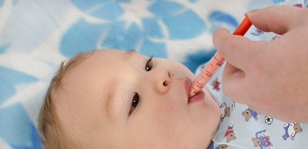 Virologen machen sich stark für Impfung Die Schluckimpfung gegen Rotaviren muss dringend rechtzeitig gestartet (6. bis 12. Lebenswoche) und abgeschlossen werden (je nach Impfstoff spätestens 24. oder 32. Woche).
