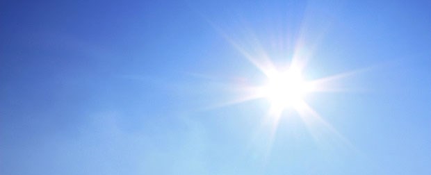 Das Dilemma mit dem Sonnenschutz Die Sonne - für Menschen lebenswichtig, aber auch lebensgefährlich.