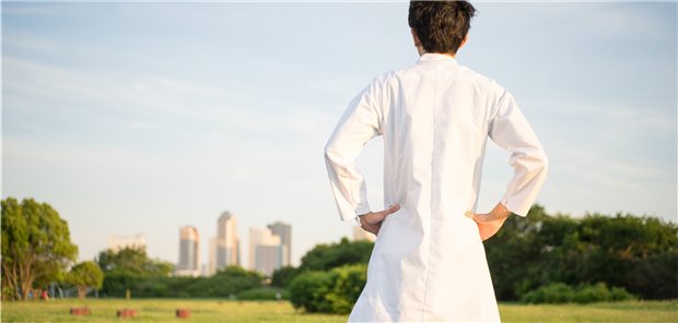 Chef des Gesundheitsausschusses: „Alles wird anders und besser“ Die Stadt lockt, aber auf dem Land wird man vielleicht mehr gebraucht. Was also tun?