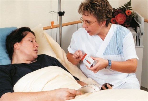 Gute Analgesie ist auch in schwierigen Situationen keine Utopie Die Stärke ihrer Schmerzen können Patienten anhand einer Schmerzskala meist zuverlässig einschätzen. Entsprechend kann die Schmerztherapie angepasst werden.