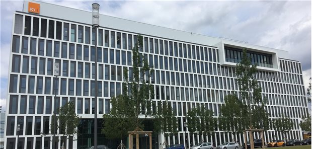 Die Stimmen sind ausgezählt, die neuen Vertreter der KV Hessen mit Sitz in der Frankfurter Europaallee gewählt.
