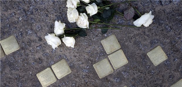 Dr. Josef Schuster: Es geht darum, Erinnerung wachzuhalten Die Stolpersteine sind ein Projekt des Künstlers Gunter Demnig.