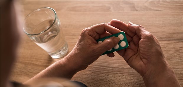 Die Studie stützt die Empfehlung, Ältere mit isolierter TSH-Erhöhung zur Reduktion des Depressionsrisikos nicht mit Levothyroxin zu behandeln. Schwer depressive Patienten waren in der Studie allerdings nicht vertreten (Symbolbild).