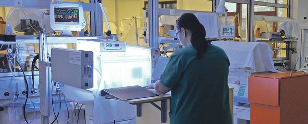 Jetzt rollen am Bremer Klinikum die Köpfe Die Tage der Frühchenstation im Klinikum Bremen-Mitte sind gezählt.