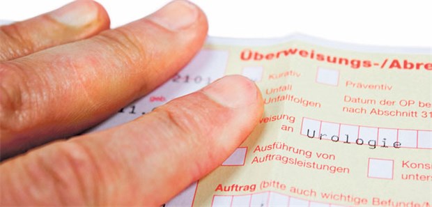 Der gute Draht zum Facharzt Die Überweisung zum Urologen stellen Hausärzte oft ungern aus, da sie sich teils vom Kollegen kontrolliert fühlen.