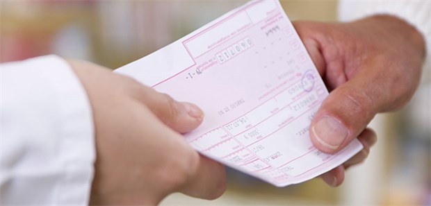 Zwei kleine Ziffern mit großer Wirkung Die Umstellung auf die E-Card und damit verbundene Softwareänderungen sorgen für Ärger in den Apotheken.