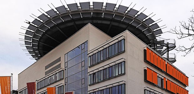 E-Mail mit Zündstoff Die Uniklinik Halle steht vor einer ungewissen Zukunft.