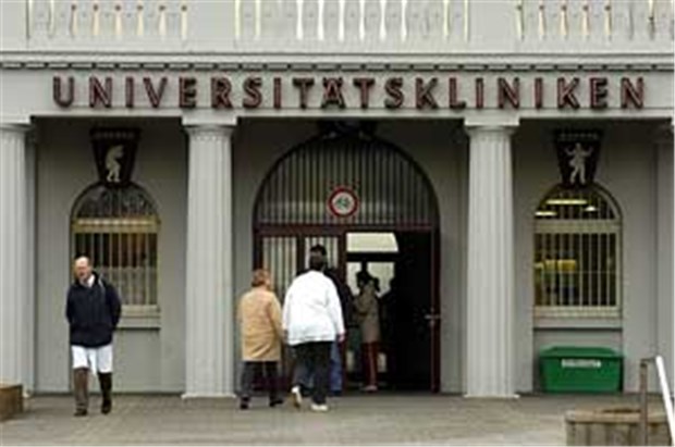 Uni Mainz erhält Preis für Krisenkommunikation Die Uniklinik Mainz (Archivbild) wurde jetzt ausgezeichnet für ihre vorbildliche Krisenkommunikation nach dem Tod von drei Säuglingen.