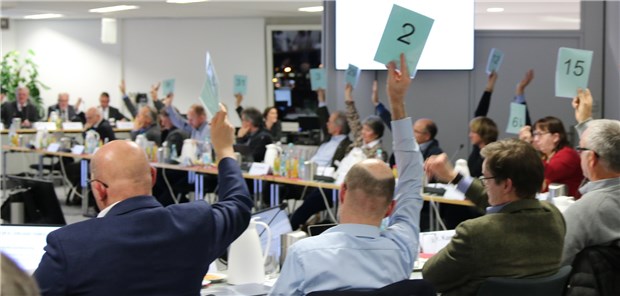 Ministerium und KV zoffen über Niederlassungsförderung Die Vertreter der KV Rheinland-Pfalz stimmen der Senkung der Niederlassungsförderung zu.