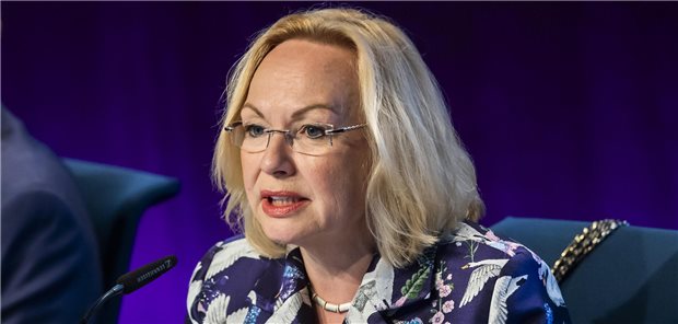 Die Vorsitzende der KBV-Vertreterversammlung Dr. Petra Reis-Berkowicz