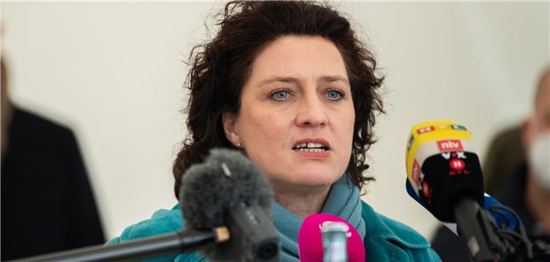 Die Vorsitzende des AOK-Bundesverbandes, Dr. Carola Reimann, kann dem Lieferengpassgesetz ihres Parteifreundes Karl Lauterbach (beide SPD) nicht viel abgewinnen.