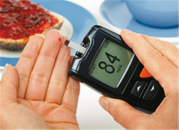 Selbstmessung bei Typ-2-Diabetes: Wie süß darf‘s denn sein? Die Wirkung von Mahlzeiten auf den Blutzuckerspiegel selbst zu ermitteln motiviert zu Lebensstiländerungen.