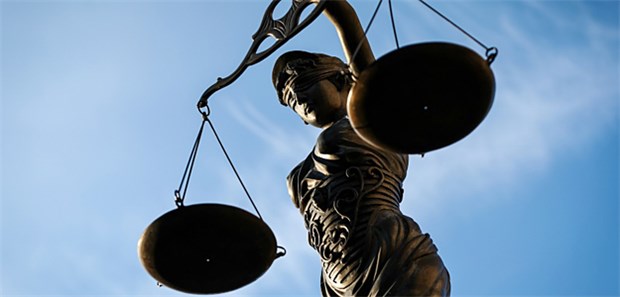 Die Witwe eines 2008 gestorbenen niedergelassenen Arztes hatte geklagt, da das Finanzamt das erhaltene Sterbegeld als steuerpflichtiges Einkommen ansah.